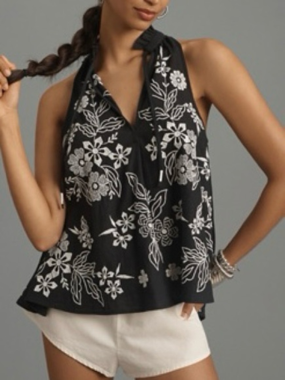Anthropologie - Pilcro The Tavi Embroidered Floral Sleeveless Blouse Size Medium